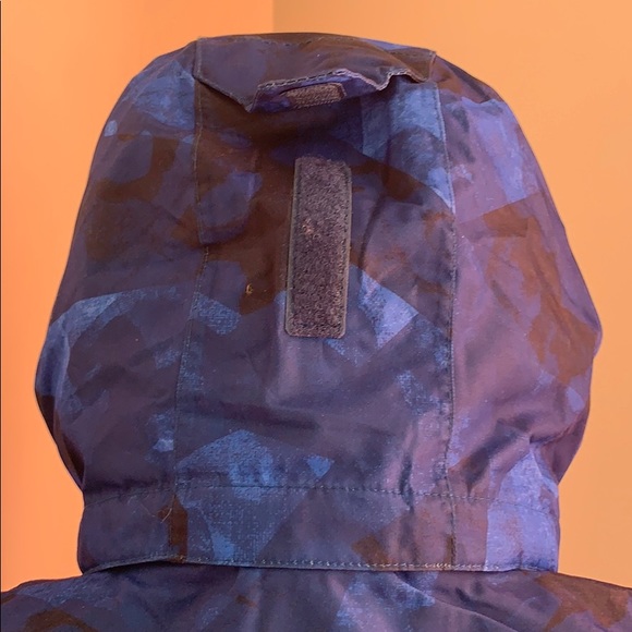 Boys snow jacket - Picture 5 of 6